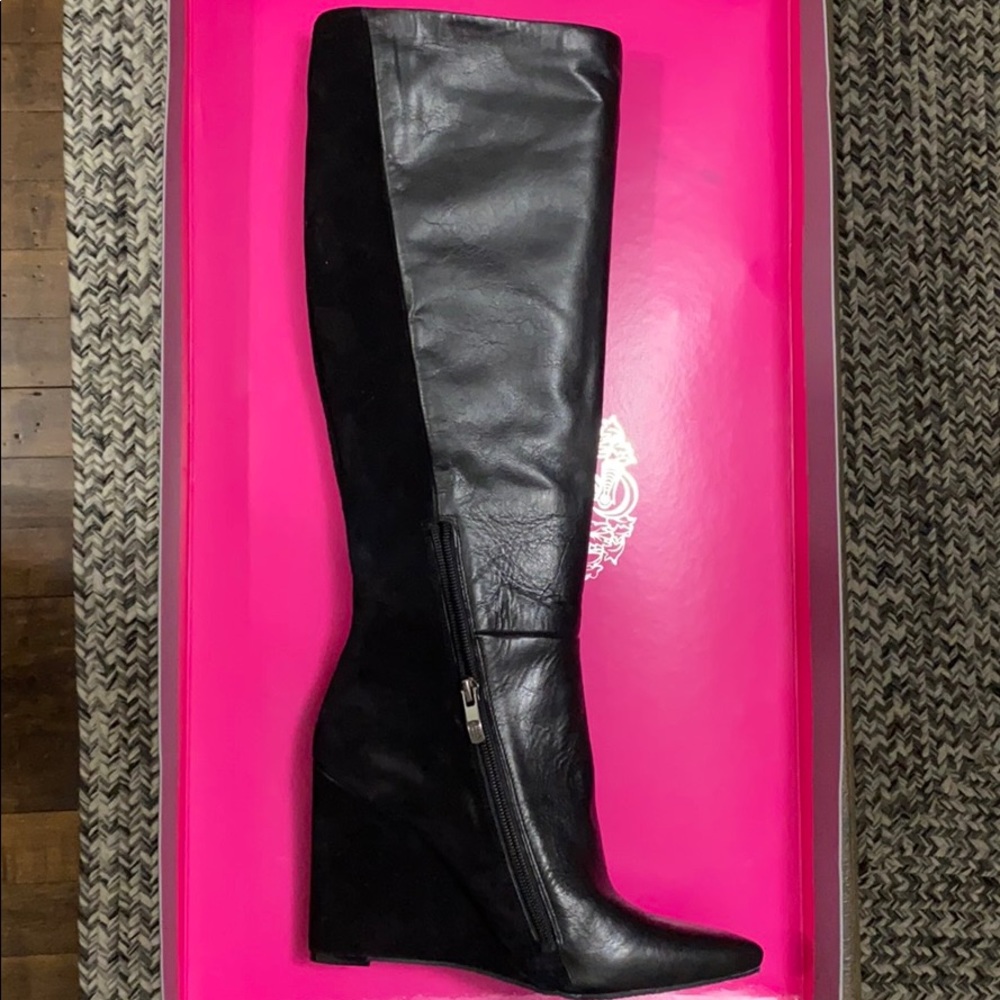 Knee high leather & suede Vince Camuto black boots - Picture 6 of 6